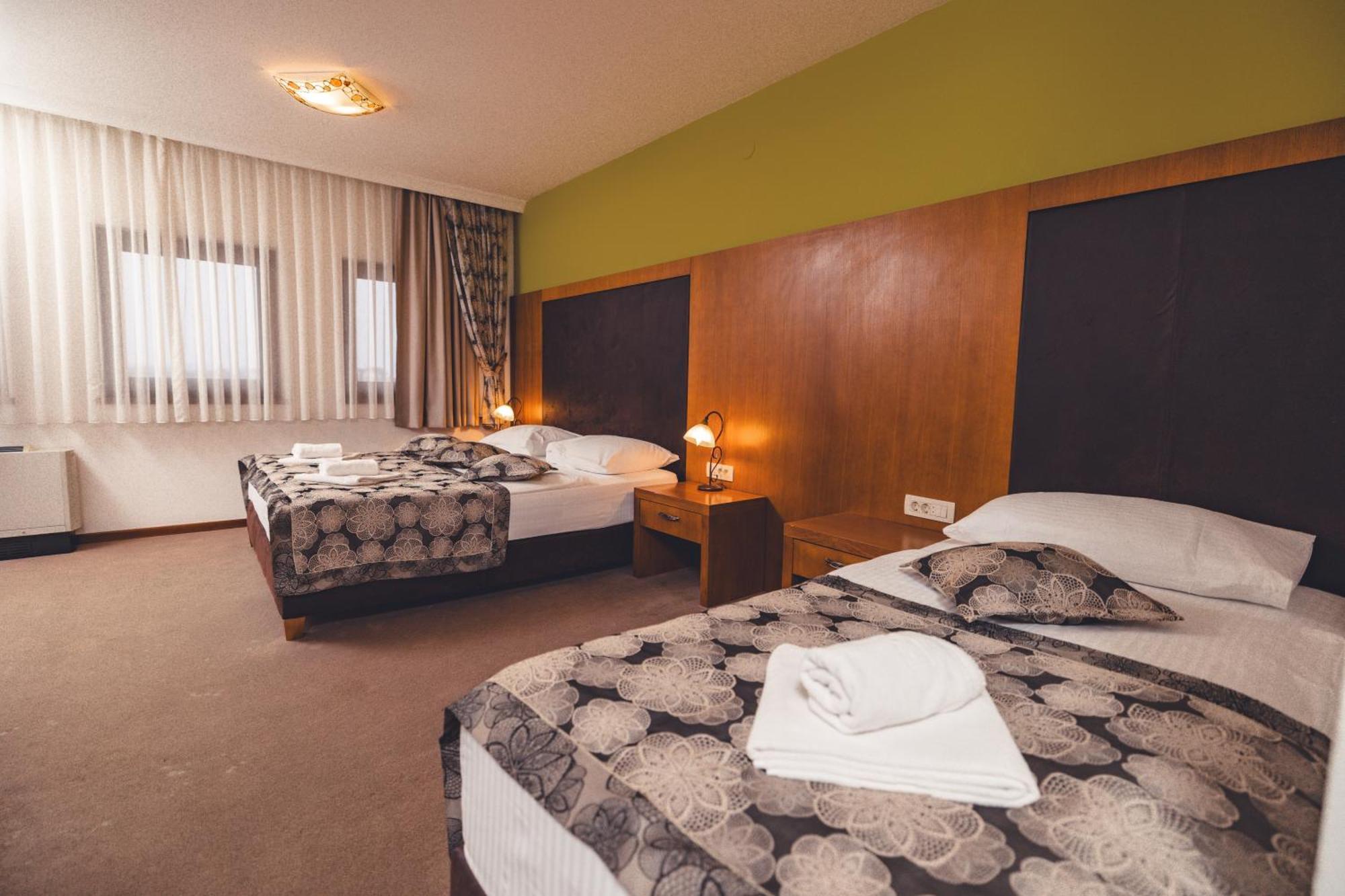 Etno Selo Stanisici Hotel Leonida Dijelovi Екстериор снимка