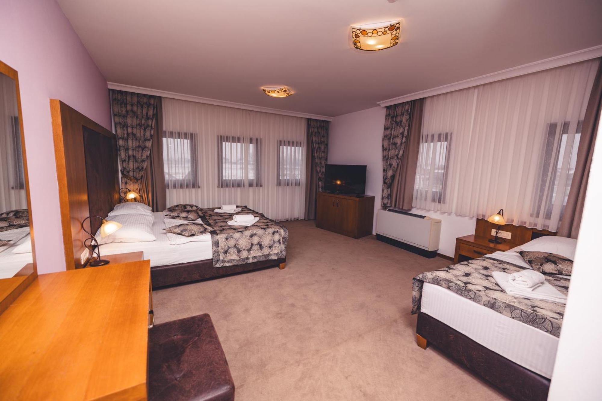 Etno Selo Stanisici Hotel Leonida Dijelovi Екстериор снимка