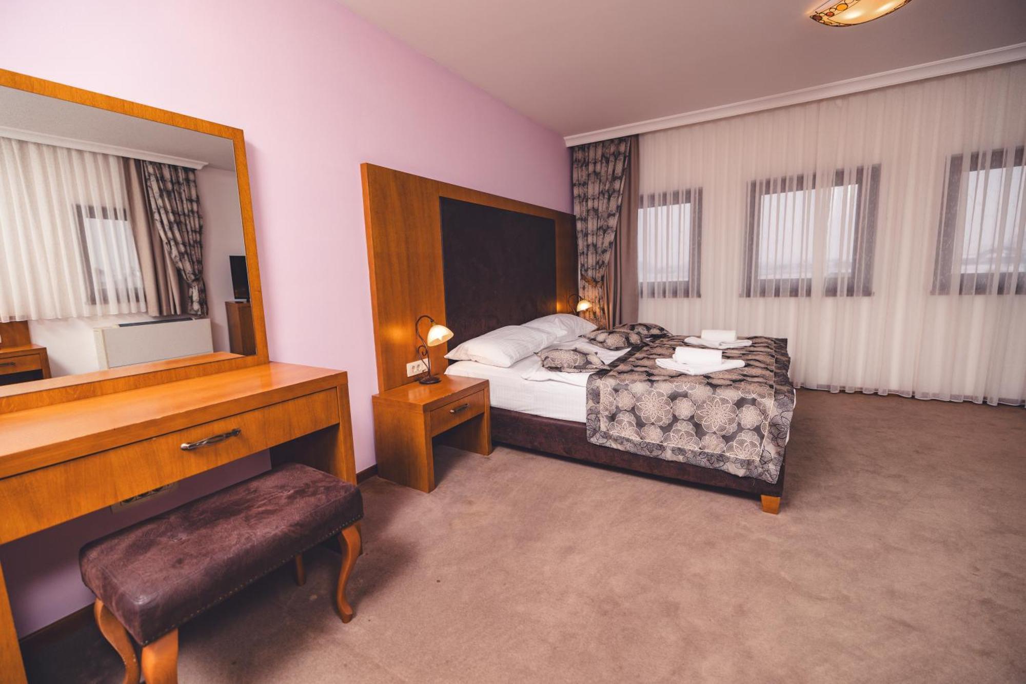 Etno Selo Stanisici Hotel Leonida Dijelovi Екстериор снимка