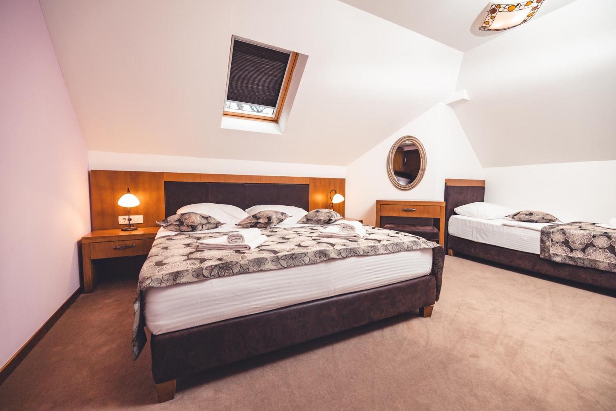 Etno Selo Stanisici Hotel Leonida Dijelovi Екстериор снимка
