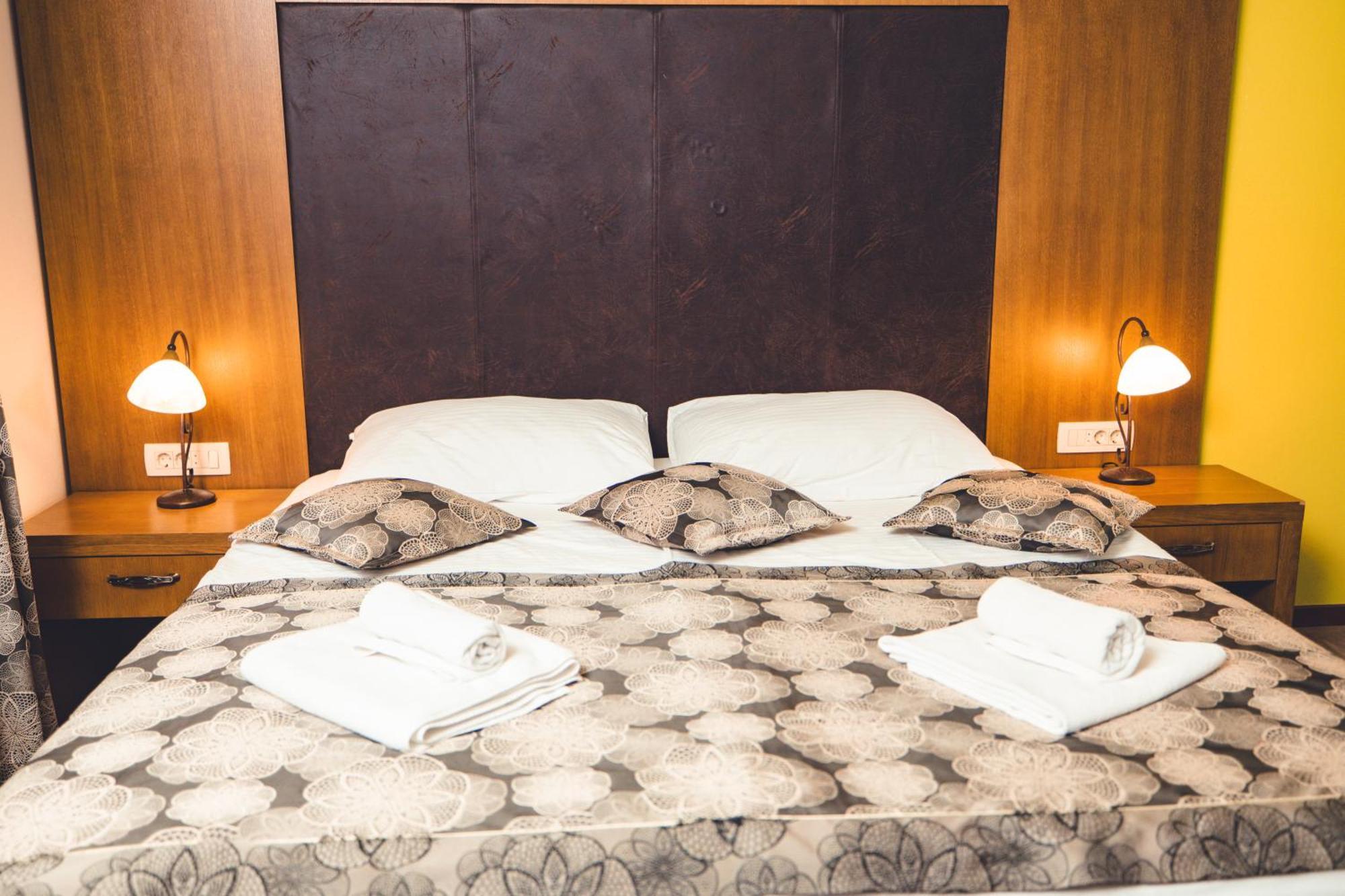 Etno Selo Stanisici Hotel Leonida Dijelovi Екстериор снимка