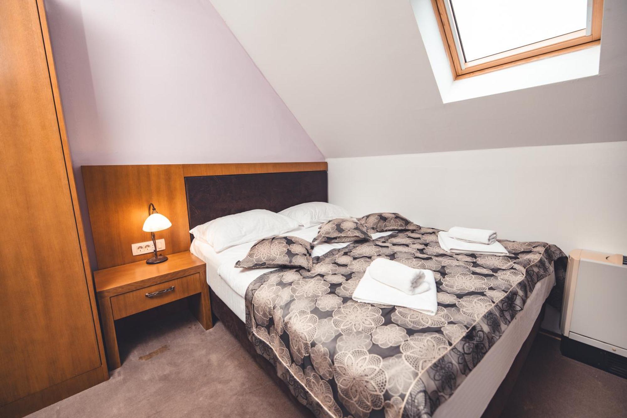 Etno Selo Stanisici Hotel Leonida Dijelovi Екстериор снимка
